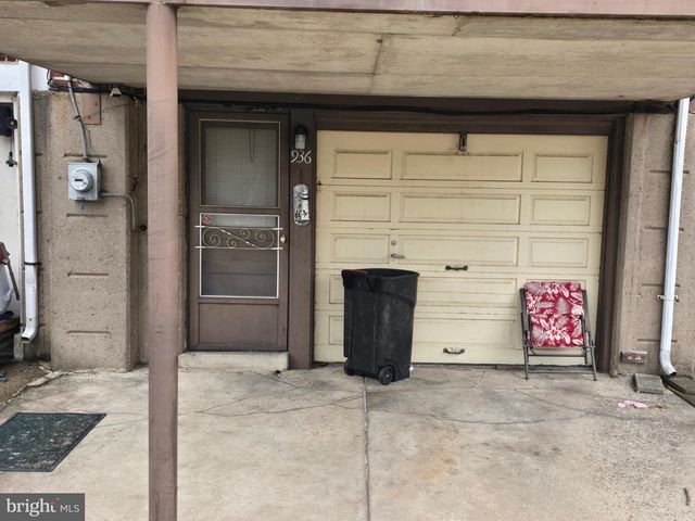 936 TAYLOR DR, Folcroft, PA 19032
