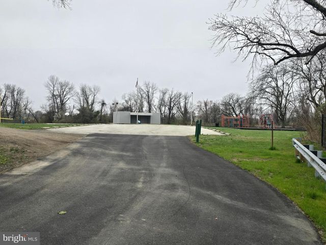 936 TAYLOR DR, Folcroft, PA 19032