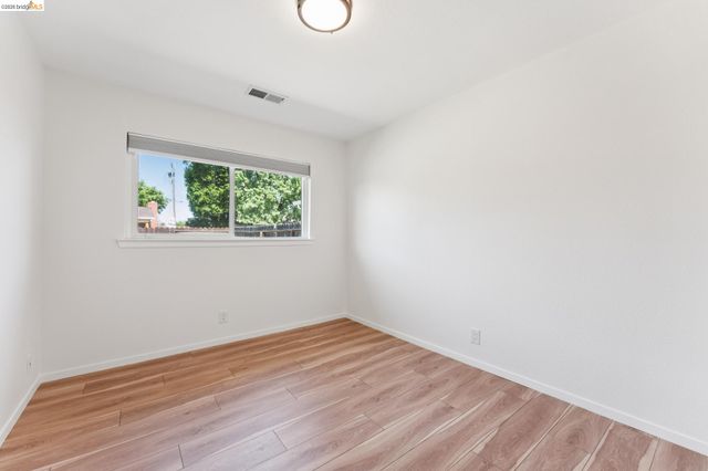 1300 Evergreen Dr., Concord, CA 94520