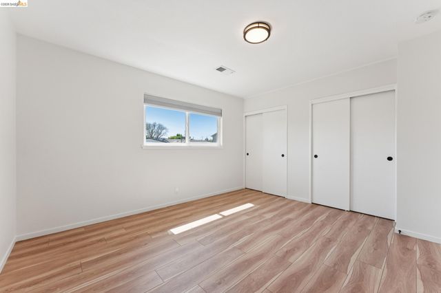 1300 Evergreen Dr., Concord, CA 94520