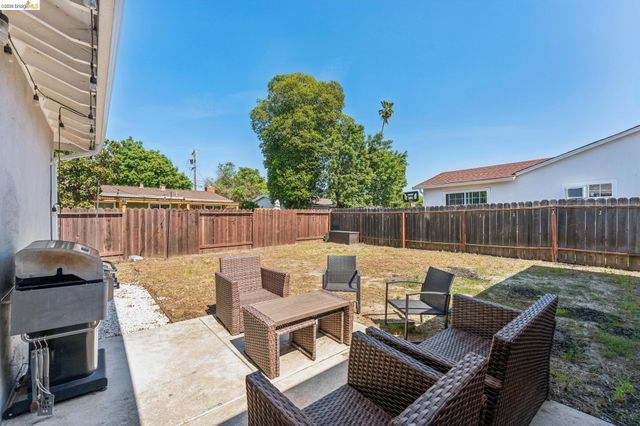 1300 Evergreen Dr., Concord, CA 94520