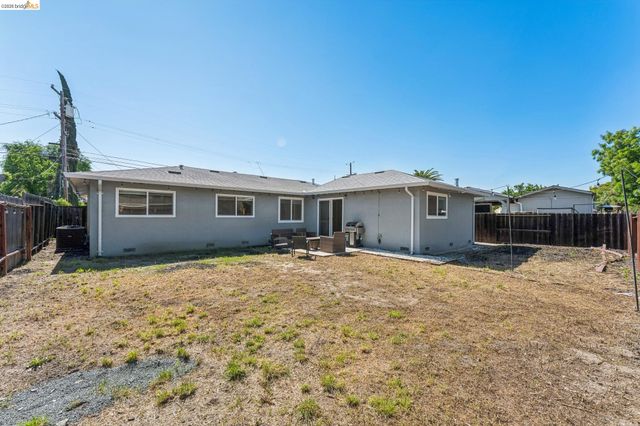 1300 Evergreen Dr., Concord, CA 94520