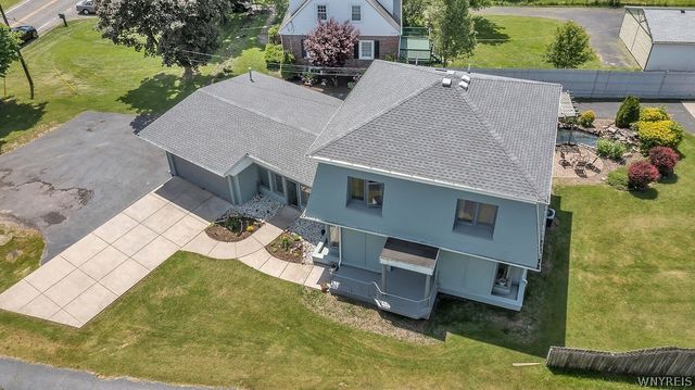 1030 East River Road, Grand Island, NY 14072