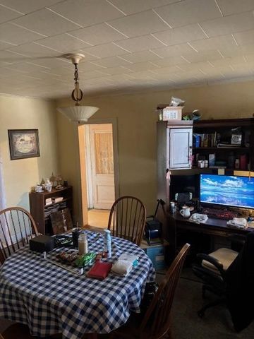 308 N Brooklyn Avenue, Elroy, WI 53929