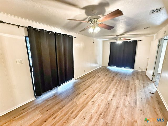 275 Halm Drive, Canyon Lake, TX 78133