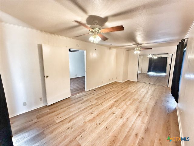 275 Halm Drive, Canyon Lake, TX 78133