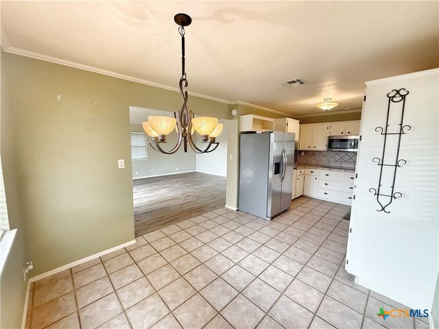 275 Halm Drive, Canyon Lake, TX 78133