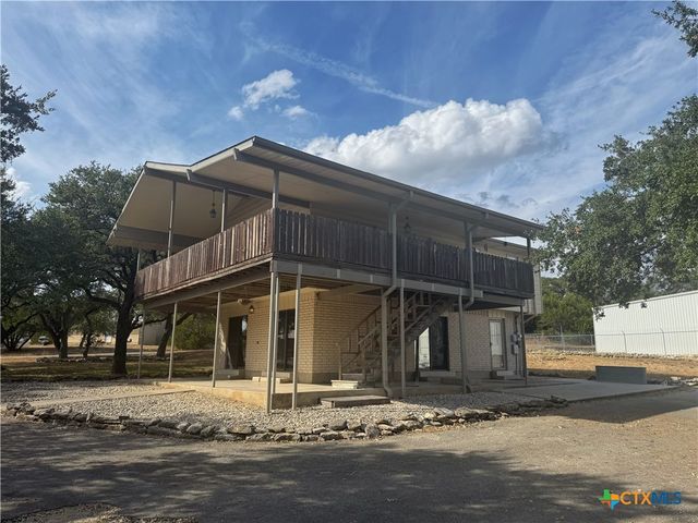 275 Halm Drive, Canyon Lake, TX 78133