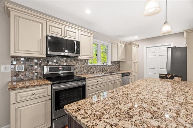 87 Piney Hill Road, Chatsworth, GA 30705