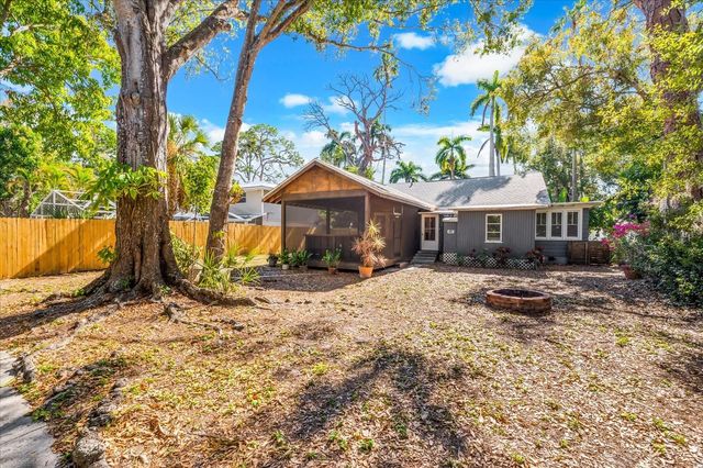 2726 8TH AVENUE W, Bradenton, FL 34205