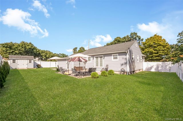 460 Amsterdam Avenue, East Patchogue, NY 11772
