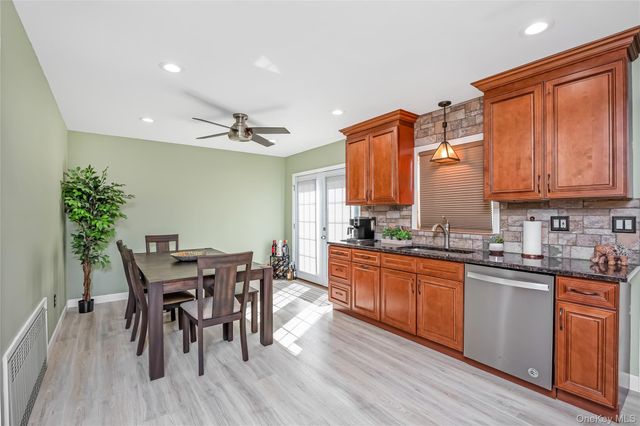 460 Amsterdam Avenue, East Patchogue, NY 11772
