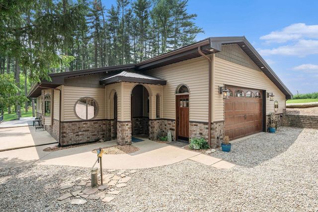 7655 W 50 N, Angola, IN 46703