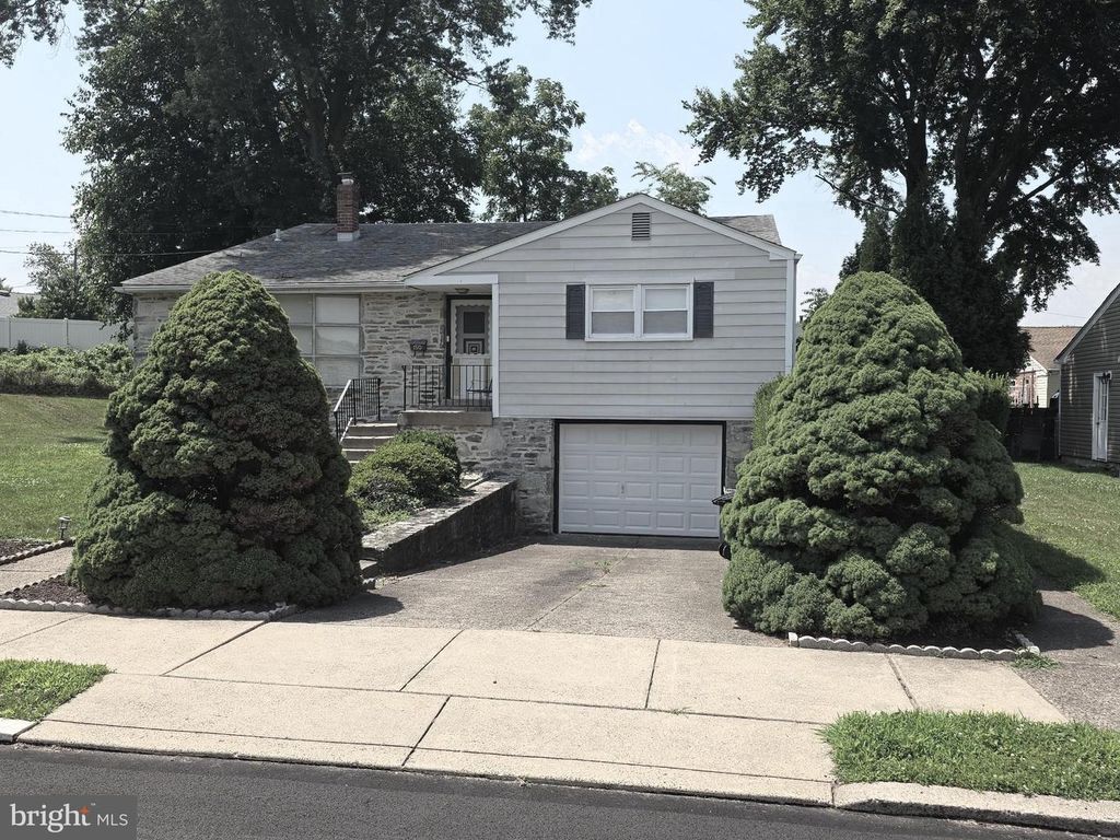 150 SHELLY LN, Philadelphia, PA 19115
