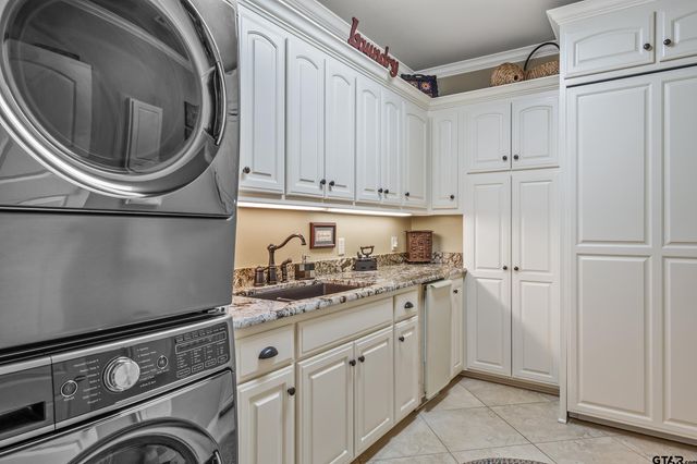 535 Riata Rd, Bullard, TX 75757