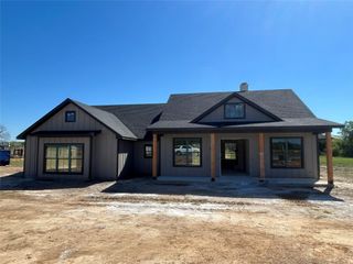 103 Pueblo Drive, Caldwell, TX 77836