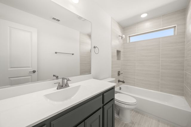 408 McKinley Street, Desoto, TX 75115