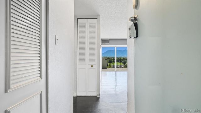 411 Lakewood Circle B709, Colorado Springs, CO 80910