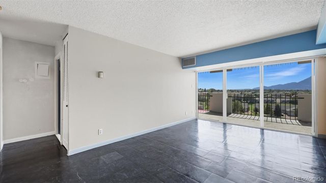 411 Lakewood Circle B709, Colorado Springs, CO 80910