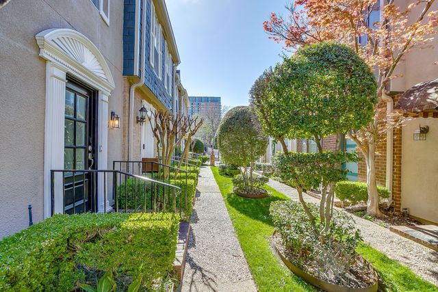 2727 Shelby Avenue S, Dallas, TX 75219