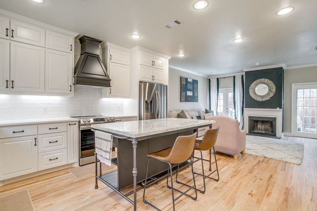 2727 Shelby Avenue S, Dallas, TX 75219