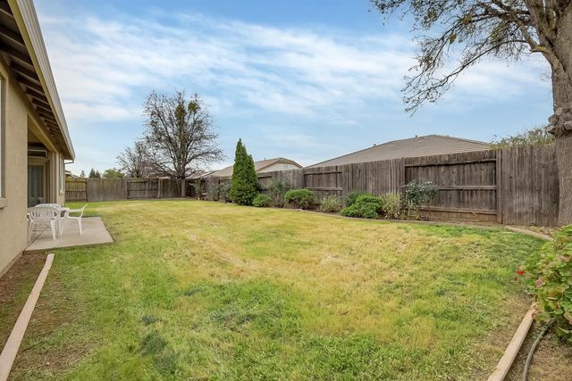 5598 Turnberry Dr, Marysville, CA 95901