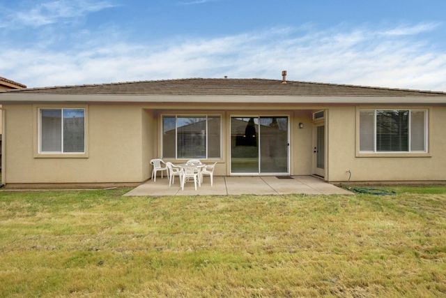 5598 Turnberry Dr, Marysville, CA 95901