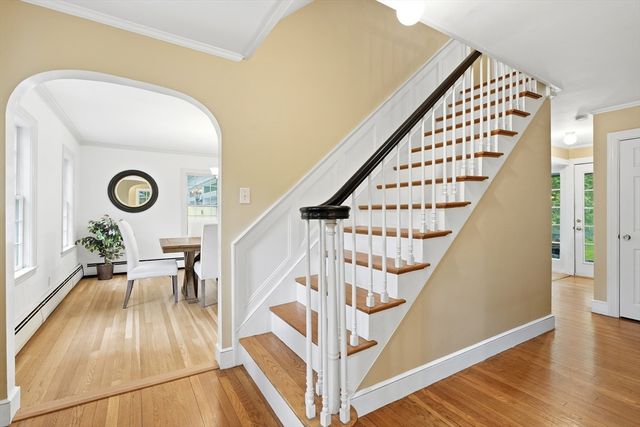 44 Old Meeting House Ln, Norwell, MA 02061