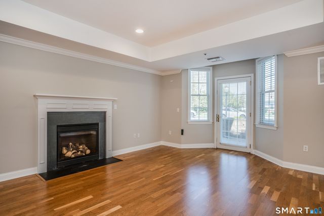 25 Cassandra Boulevard 107, West Hartford, CT 06107