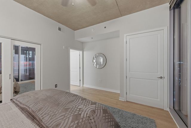 301 Demonbreun St Unit 1902, Nashville, TN 37201