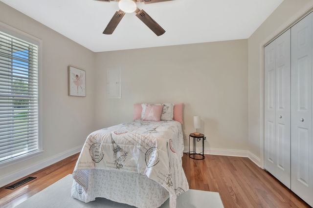 2044 Old Blacktop Road, Mc Ewen, TN 37101