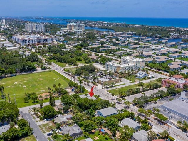 701 SE 4th Street Apt West, Boynton Beach, FL 33435