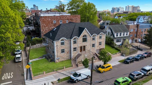 85-02 165th Street, Jamaica Hills, NY 11432