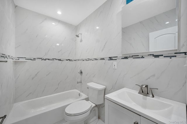 85-02 165th Street, Jamaica Hills, NY 11432