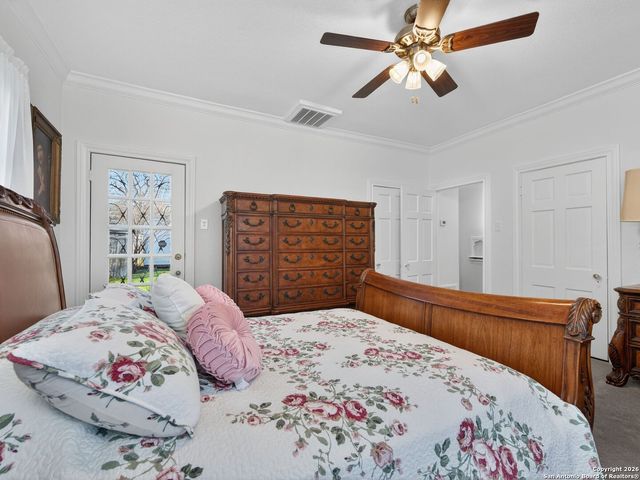 166 Lovera Blvd, San Antonio, TX 78212