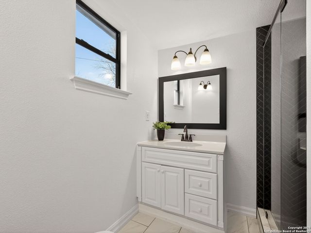 166 Lovera Blvd, San Antonio, TX 78212