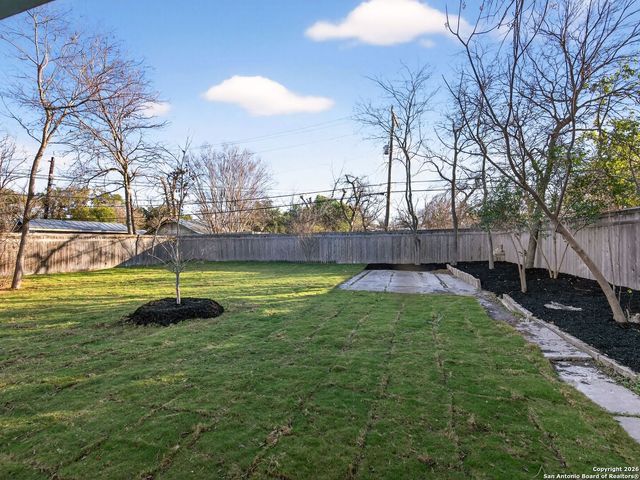 166 Lovera Blvd, San Antonio, TX 78212