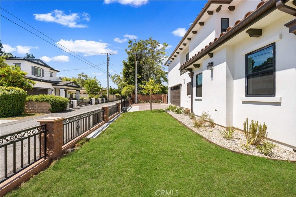 Image 69 of property listing at 5461 Sultana Avenue, Temple City, CA 91780