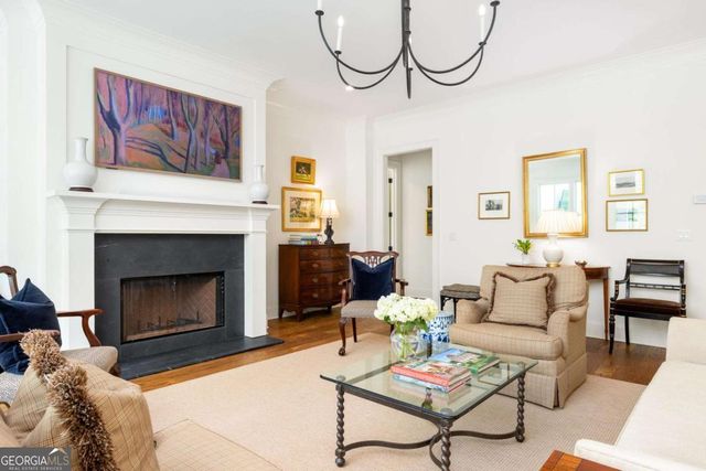 10504 Serenbe Lane, Chattahoochee Hills, GA 30268