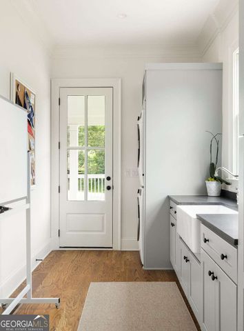 10504 Serenbe Lane, Chattahoochee Hills, GA 30268