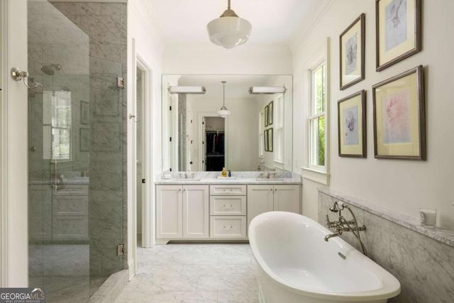 10504 Serenbe Lane, Chattahoochee Hills, GA 30268