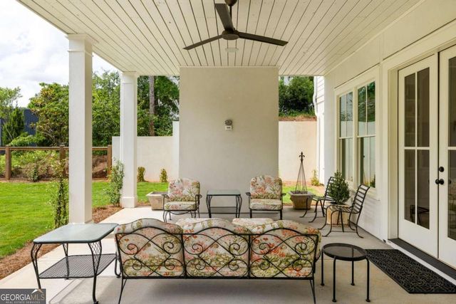 10504 Serenbe Lane, Chattahoochee Hills, GA 30268