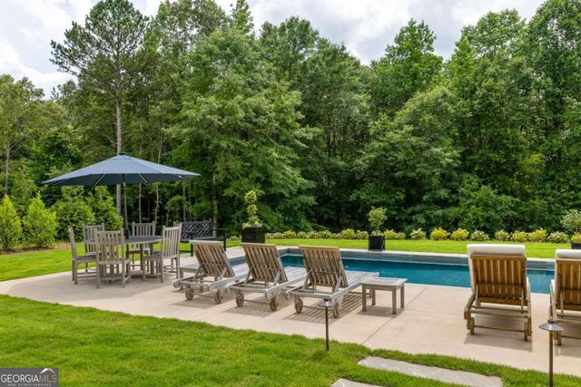 10504 Serenbe Lane, Chattahoochee Hills, GA 30268