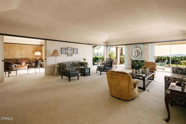 5703 Catherwood Drive, La Canada Flintridge, CA 91011