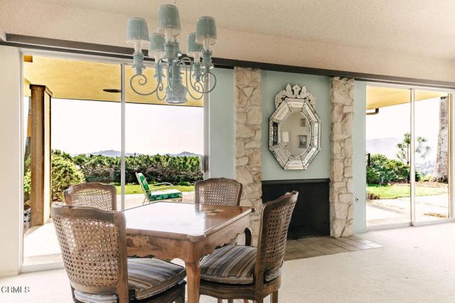 5703 Catherwood Drive, La Canada Flintridge, CA 91011