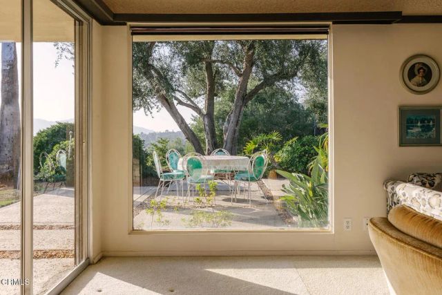 5703 Catherwood Drive, La Canada Flintridge, CA 91011