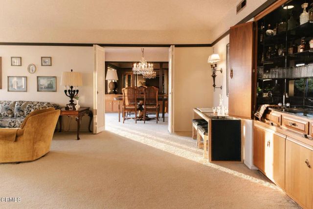 5703 Catherwood Drive, La Canada Flintridge, CA 91011