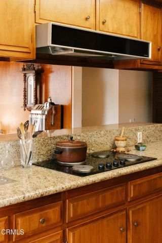 5703 Catherwood Drive, La Canada Flintridge, CA 91011