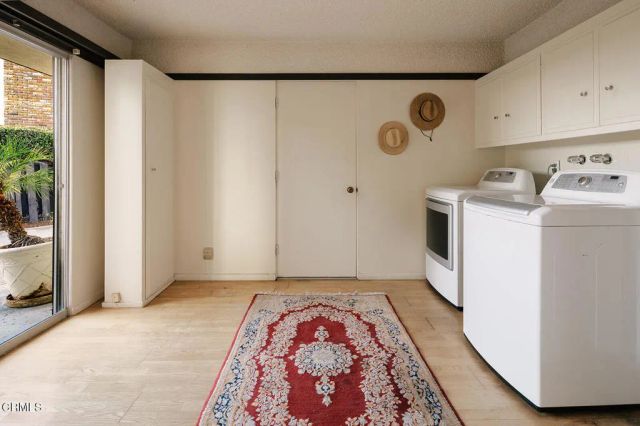 5703 Catherwood Drive, La Canada Flintridge, CA 91011