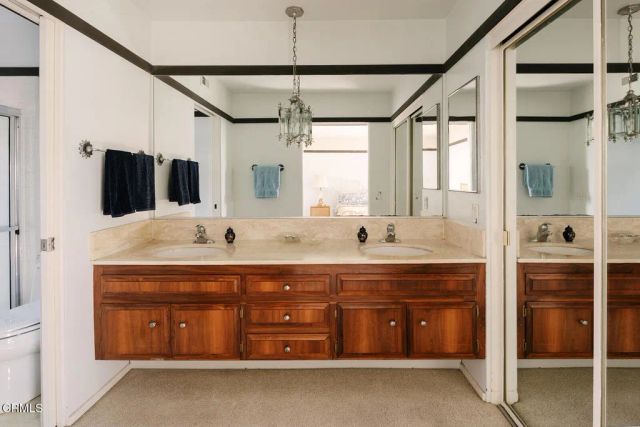 5703 Catherwood Drive, La Canada Flintridge, CA 91011